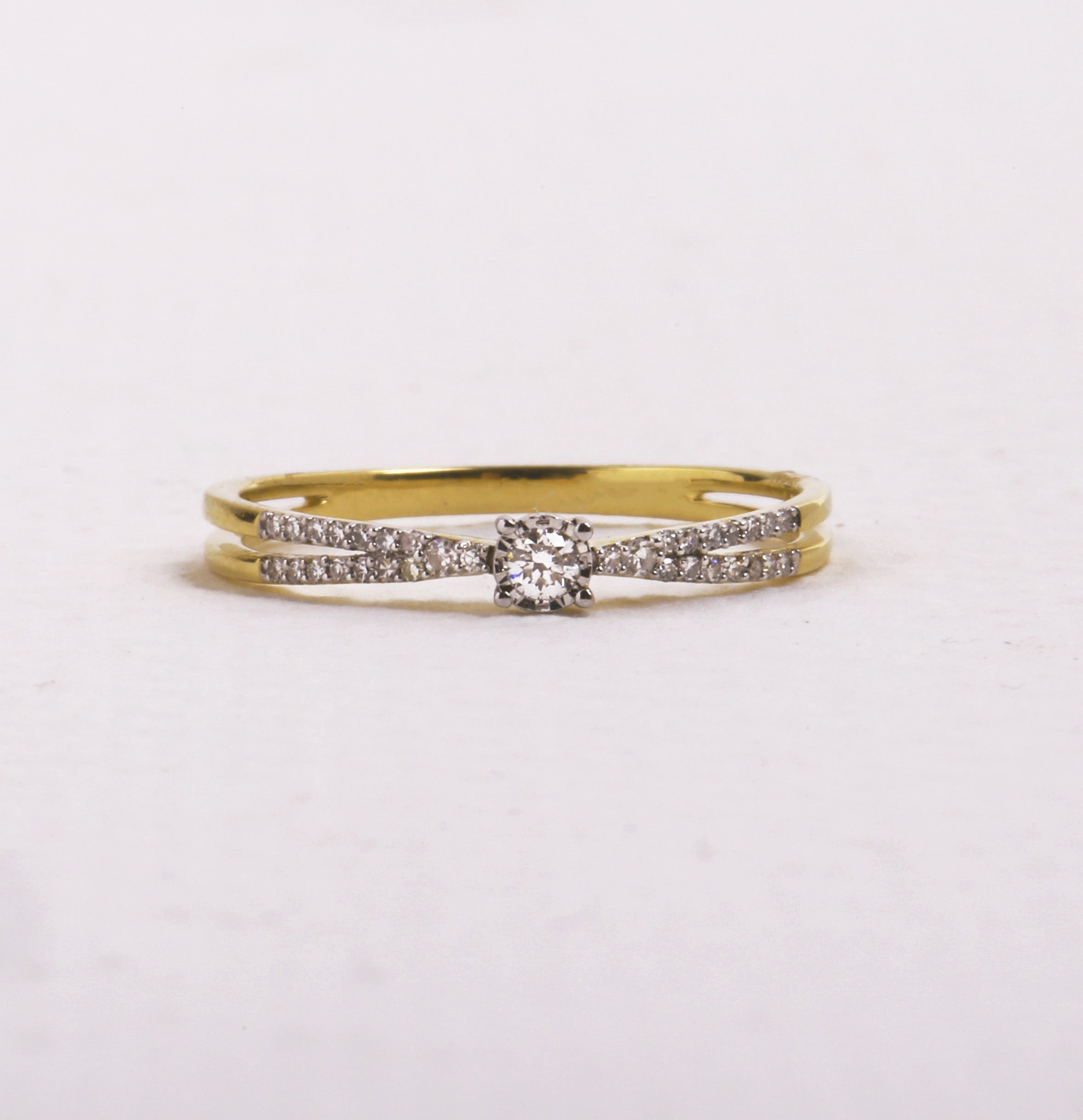 Anillo Diamante Oro Central 0.15(33) Ct Nº 15